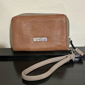 Jessica Simpson Zip Around Wristlet Wallet Brown Black Gray‎